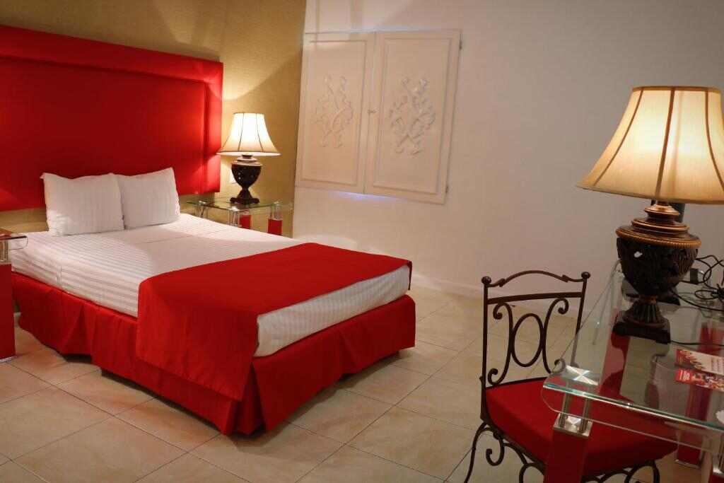 Standard King Room